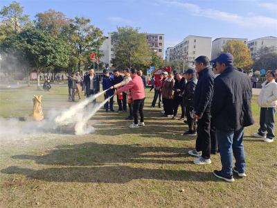 鄢城街道紫盖山社区：普及消防安全知识 共筑平安防火墙