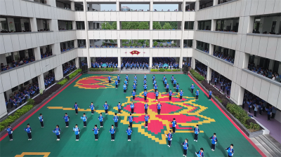宜城市宋玉小学举办第四届读书节游园会