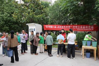 宜城：推广“两桶一袋” 助力垃圾分类