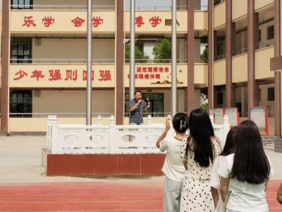 筑牢安全防线 启航充实假期——朱市一中散学典礼圆满举行 