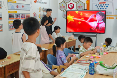 鄢城街道宋玉社区：红色旋律润童心 烽火故事传薪火