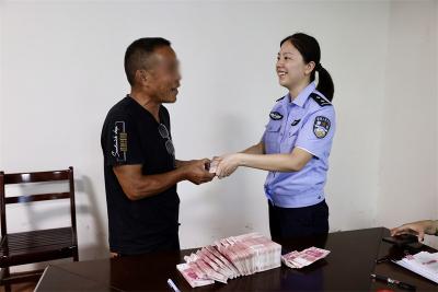  宜城公安为工人讨回欠薪110万元