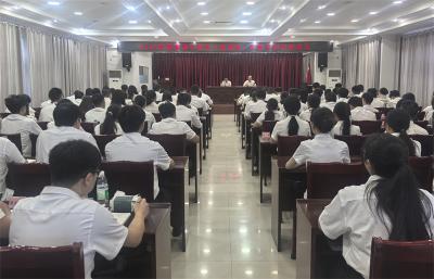 宜城市2025年新招录公务员(选调生)岗前培训圆满结业