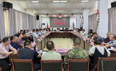 宜城市举行庆“八一”军地座谈会 共叙鱼水情 同谱双拥新篇章