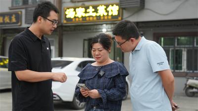  高康美食街热度不减 专班精准服务激活餐饮消费新引擎