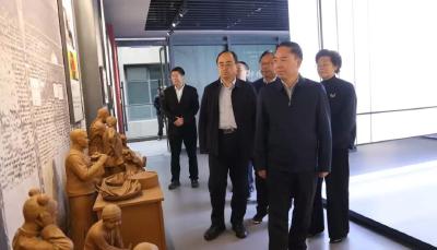 省人大常委会调研宜城文化遗产保护和利用情况