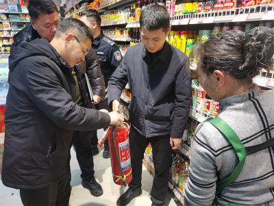 雷河镇开展春节前安全大检查 护航平安幸福年