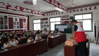 宜城多部门联动开展暑期防溺水宣传 全力守护青少年暑期安全