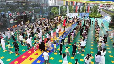 宜城市宋玉幼儿园举行2026届大班毕业典礼