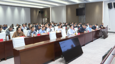 市委理论学习中心组学习暨总体国家安全观专题讲座举行