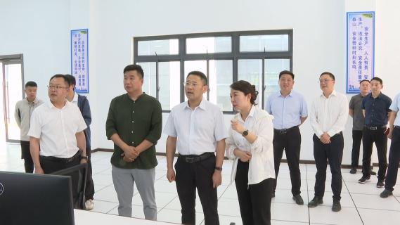 冯玉强郭章新督办重点项目建设工作 