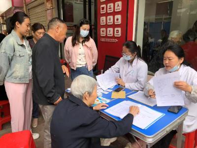 暖心体检进社区 老年健康有“医”靠