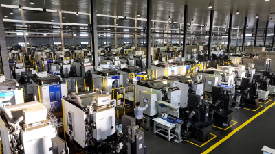 湖北老河口：赶订单扩产能 奋力冲刺四季度