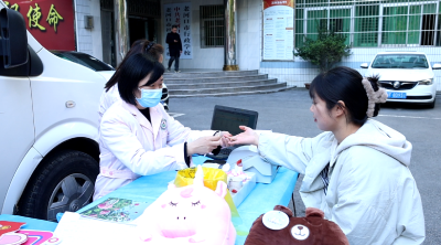 市委党校开展无偿献血活动 