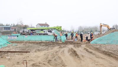 河谷汉江二桥项目年底完成王府洲引桥段桩基和下构工程