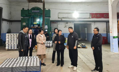 襄阳市侨联来我市开展“侨助千企万品出海”专题调研