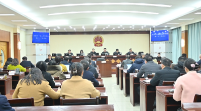 老河口市第十一届人民代表大会常务委员会第三十二次会议召开