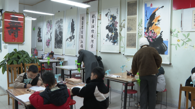 江畔书院举办迎新春书画收藏展