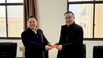 市领导开展春节前走访慰问