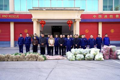 酂阳街道走访慰问消防救援人员