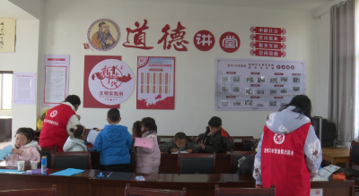 张集镇：返乡大学生助力乡镇寒假托管