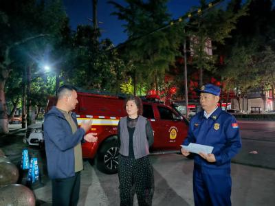 酂阳街道开展电动自行车违停违充夜间集中清查整治行动 