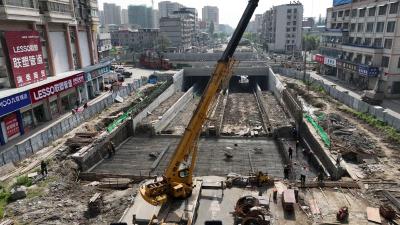 东启街平改立建设工程预计6月底完工通车