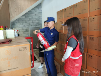 市总工会联合消防部门开展工会驿站消防安全专项检查
