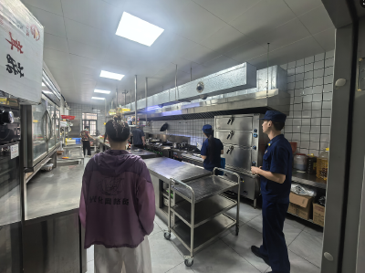 拦马河社区筑牢夏季消防安全“防火墙”