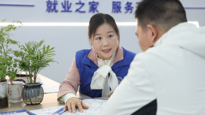 家门口送岗 千里外揽才 乡土间兴业——老河口推动高质量就业的“三张王牌”