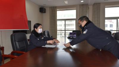 枣阳公安交警募集近万元捐款支持抗击疫情