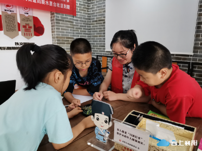 水星台社区：“多彩课堂”不缺位，护苗行动伴成长