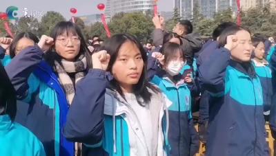 襄阳五中：不惧“热辣滚烫” 实现“飞驰人生”