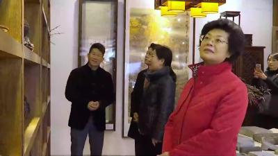 市人大机关举行庆祝“三八”妇女节活动