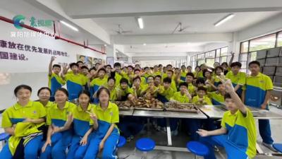 “粽”情端午 送福中考