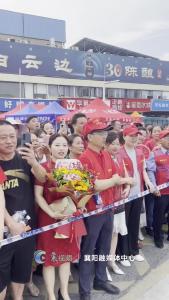 【高考·百态】高考必胜！内容：高考遇端午，考生必高“粽”！