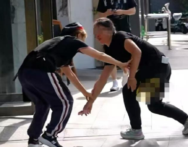 勇救3名落水儿童后溺亡，救人英雄栾留伟火锅店有人扔下钱就跑，老板娘谢绝物质援助