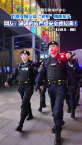昨晚，女警队员“亮相”襄阳街头！