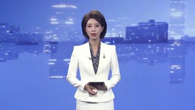 楼梯间堆废品  顽童玩火酿险