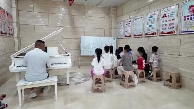 保康：暑期公益培训    点亮多彩假期
