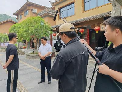 湖北一村书记，本色出演短剧！