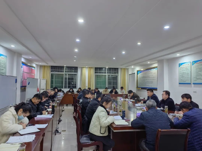 狮子镇持续举办干部夜校，不断为干部“充电提能”