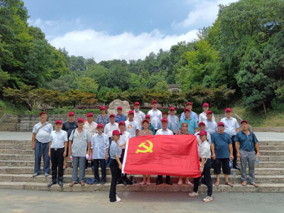 横车镇富冲村组织党员干部赴红色教育基地学习