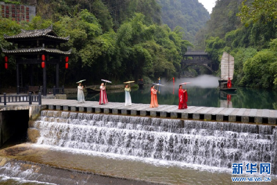 三峡人家：文旅融合展峡江风情
