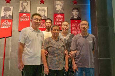 大儿子为国捐躯后，接连再送三个孩子进军营 应城“拥军奶奶”故事激发参军热潮