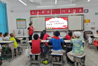 星火育苗：红色基因浸润童心 青春力量传承薪火