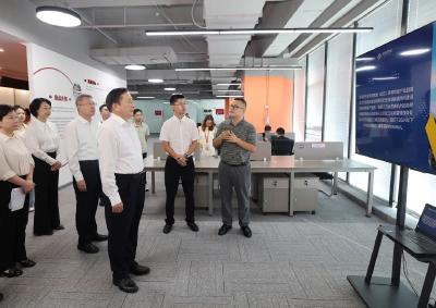 王忠林在武汉市调研促消费稳增长工作时强调 优化消费供给 激发消费活力 为高质量发展注入源源不断的内生动力