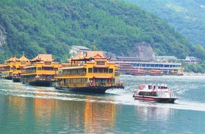 以山水相迎 以文化相待——长阳以土家文化赋能旅游实现从“流量”到“留量”的转化