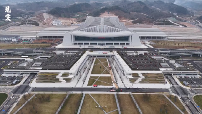 三探宜昌北站，读懂“国家棋眼”与“城市引擎”