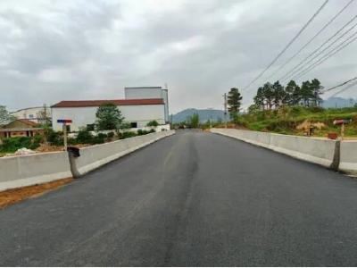 【办好民生实事】黄梅：织密乡村路网托起群众“幸福道”